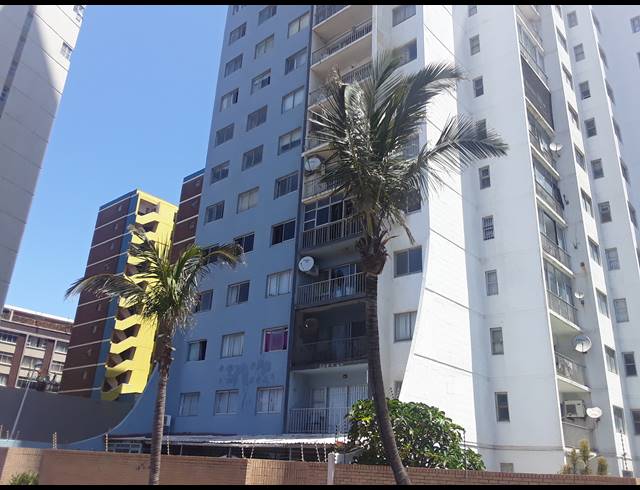 3 BEDROOM FLAT FOR SALE IN SOUTH BEACH